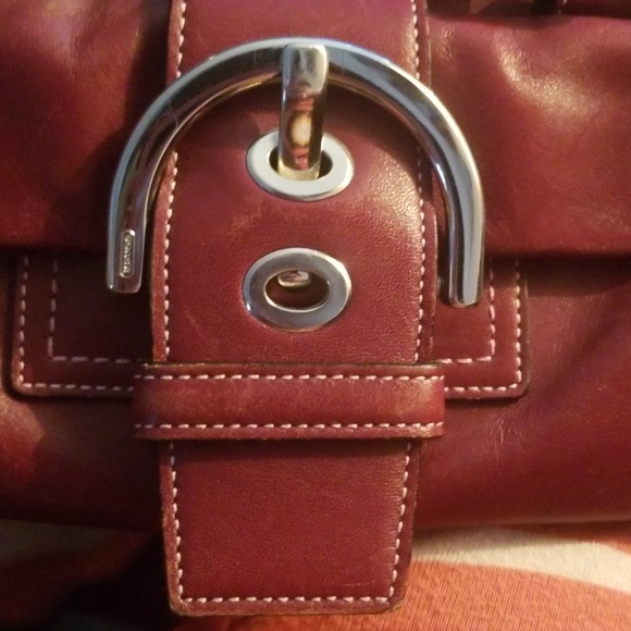 Coach purse - Picture 3 of 4